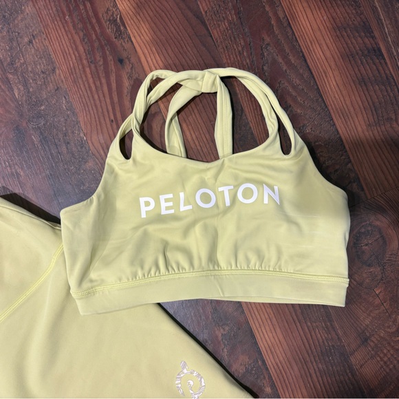 Peloton Like Green/Yellow Sports Bra and Shorts Set - Picture 2 of 7